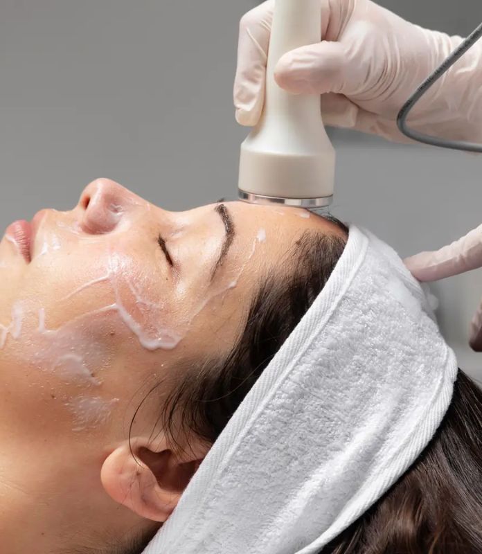 Hydra Facial